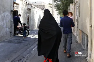 توزیع ماسک در محله هرندی