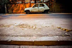 تذکر رسولی درباره رها شدن خودرو‌های فرسوده کنار خیابان‌های تهران