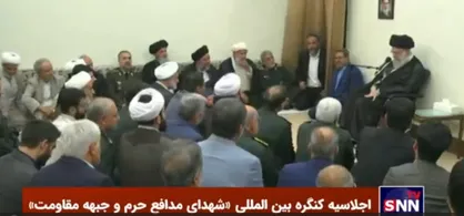 رهبر انقلاب: پدیده مدافعان حرم یک پدیده شگفت&zwnj;انگیز و مهمی است/ لازم است ابعاد این پدیده به طور جامع و کامل بیان شود