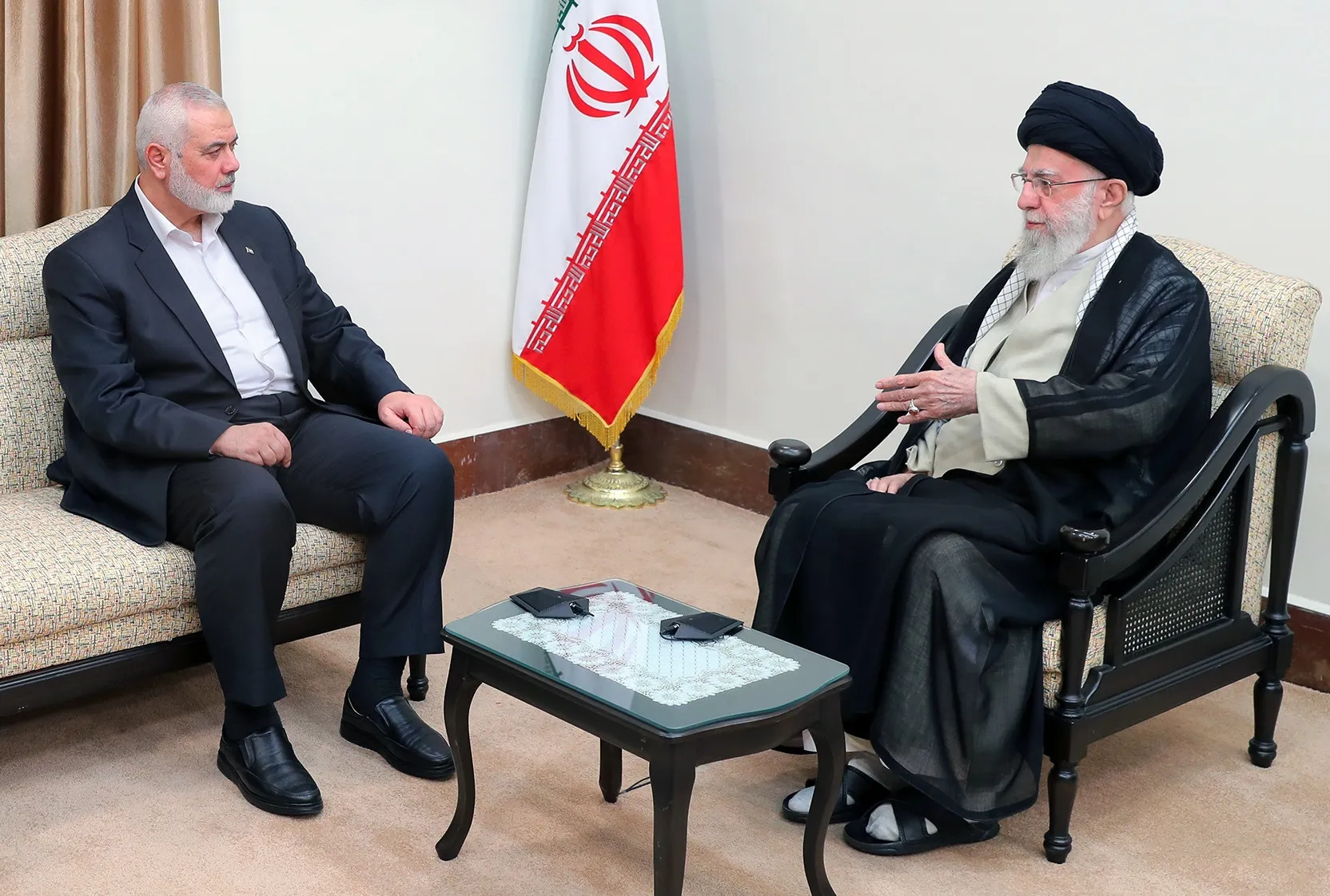 سپاه: خونخواهی رهبر شهید و اسماعیل هنیه، قطعی است/ توطئه خلع سلاح حماس با شکست راهبردی مواجه می‌شود
