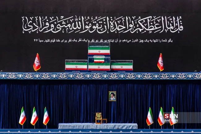 وداع حماسی با رهبر مجاهد شهید؛ ملتی استوار بر عهد خونخواهی