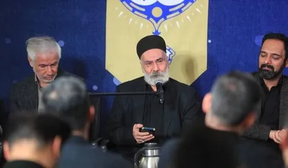 حاج علی انسانی: والله رهبر شهید انقلاب اعجوبه&zwnj;ی زمان بودند/ زبان ما قاصر از بیان کرامات ایشان است + فیلم