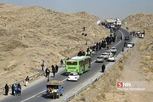زائران پیاده