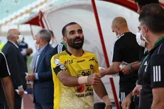 کیانی در سپاهان می‌ماند