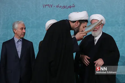 آشنایی بیشتر با مسئول جدید نهاد نمایندگی رهبری در دانشگاه&zwnj;ها/ استاد &laquo;انقلاب&raquo; در نهاد