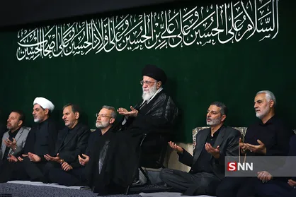 عکس/ حاج قاسم سلیمانی در آغوش رهبر انقلاب