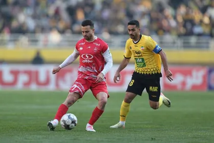 دیدار پرسپولیس و سپاهان در تهران