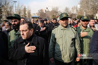 تشییع پیکر ۳ تن از شهیدان سانحه هوایی