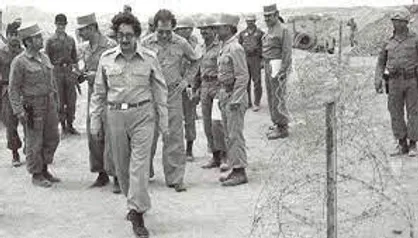 شریعتمداری: بنی صدر در زمان جنگ گفته بود ما به طریق اشکانیان می&zwnj;جنگیم؛ زمین می&zwnj;دهیم زمان می&zwnj;گیریم