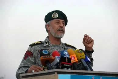 دریادار سیاری: توان بازدارندگی کشور افزایش یافته است