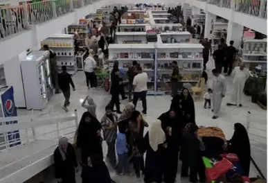 استقبال گسترده شهروندان عراقی از نمایشگاه صنایع‌دستی ایلام در استان واسط شهر صویره