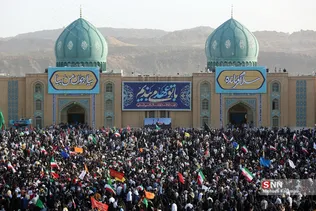 اجتماع خانوادگی «سلام فرمانده» در جمکران