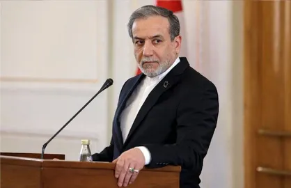 عراقچی: باید برای همگان روشن شده باشد که ایران شکست ناپذیر است / برای دفاع از آزادی و سرزمین خود آماده ایم