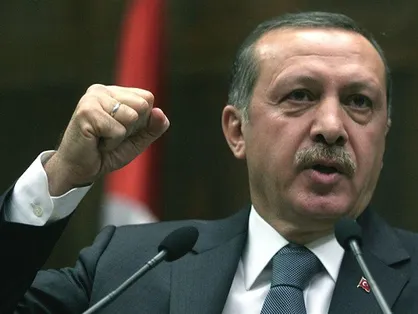 اردوغان: آمریکا درباره ارسال سلاح به سوریه توضیح دهد