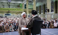 لذت دوباره دیدار طلاب با آقا، دور یا نزدیک؟!