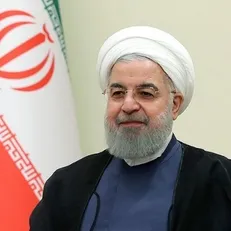 آقای یوسفیان ملا؛ منش دیگری جز دیپلماسی بوسه نیافتید تا عزتمان را جریحه‌دار نکنید؟