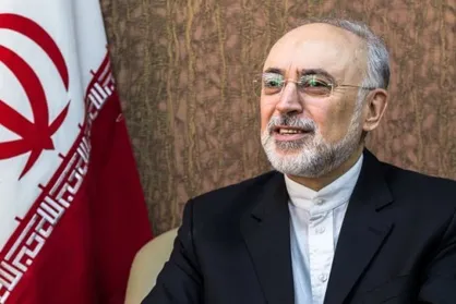 یک قدرت استکباری به اعتبار قدرت علمی به تمام دنیا زور می&zwnj;گوید/ راهی جز مسلح&zwnj;شدن به علم نداریم