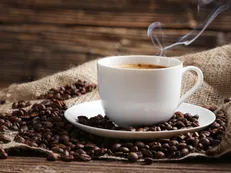 چرا قهوه برای شما خوب است؟ / ۱۳ دلیل بری مصرف این نوشیدنی لذیذ