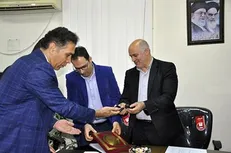 دانشجویان دانشگاه مازندران با کمبود امکانات مواجه‌اند؛ اهدای خودروی شخصی در اولویت نبود