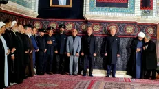 آئین خطبه خوانی با حضور رییس جمهور در حرم مطهر رضوی برگزار شد + فیلم