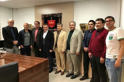 با درایت همه از جمله کالدرون قهرمان خواهیم ماند