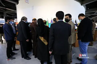 بازدید ستاری و ضرغامی از نمایشگاه ایران ساخت