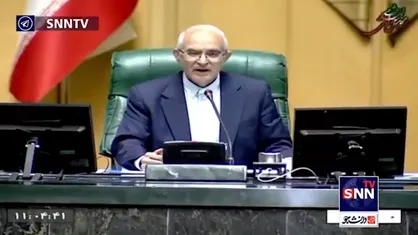 پیشنهاد کاهش ساعت کاری کارمندان از ۴۴ ساعت در هفته به ۴۰ ساعت، در مجلس رای نیاورد.