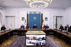 بهره‌برداری و آغاز عملیات اجرایی ۴۲۵ مگاوات نیروگاه خورشیدی در ۴ استان کشور