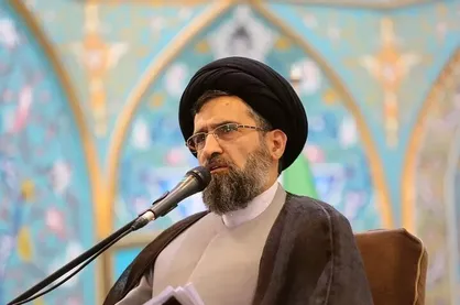 سیره اهل بیت (ع) تلاش برای آبادانی دنیا همراه با اولویت دین&zwnj;داری بود