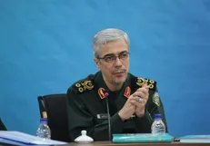 سرلشکر باقری: بیعت تاریخی کارکنان نیروی هوایی ارتش در حساس‌ترین روز‌های انقلاب، ضربه مهلکی بر پیکر رژیم طاغوتی بود