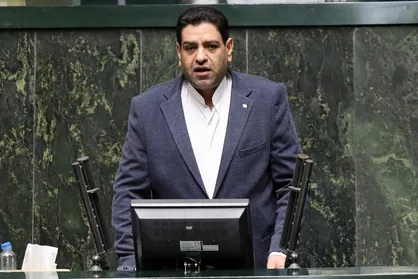 بیگدلی: وزیر جهادکشاورزی کل وزارتخانه را به هم ریخته/ چرا هیات رئیسه استیضاح وزیر را اعلام وصول نمی&zwnj;کند؟ + فیلم