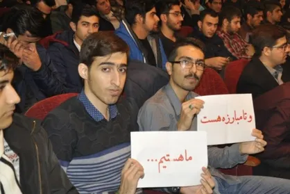 بصیرت دانشجویان از اوضاع جهان یک امر مهم و اساسی است