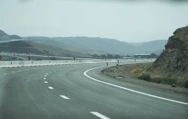 باند برگشت کنارگذر ایلخچی به تبریز پس از ۲۰ سال افتتاح شد
