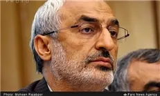 دولت با دانه درشت‌های قاچاق کالا مبارزه کند نه مغازه‌داران جزئی
