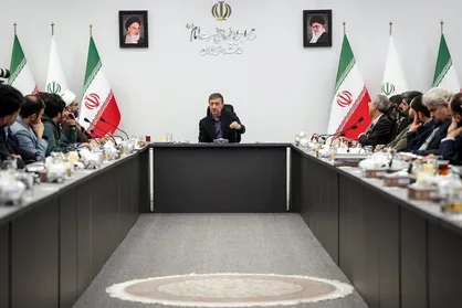 عمل&zwnj;گرایی نخبگان ظرفیتی برای تولید قدرت به نفع مردم ایران است / علم بدون ایمان، رژیم صهیونیستی را تبدیل به نخبه آدم&zwnj;کشی در دنیا کرده است