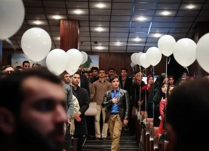از شکست پروژه اعتصابات زورکی دانشگاه&zwnj;ها تا برگزاری پر شور روز دانشجو در همه&zwnj;ی دانشگاه&zwnj;ها/ هر مسئول مهمان یک دانشگاه