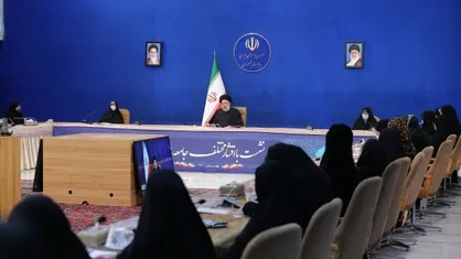 دولت با نگاه کارشناسی مسائل مربوط به زنان و خانواده را پیگیری می&zwnj;کند/ ضرورت حمایت از اشتغال و کسب و کار بانوان در فضای مجازی