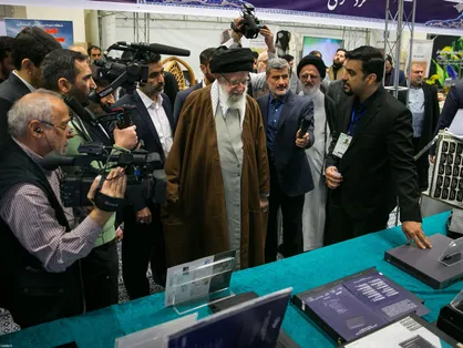 رهبر انقلاب: تنها راه پیشبُرد کشور استفاده از توانمندی&zwnj;های بخش خصوصی است