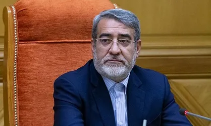 رحمانی فضلی: وزارت صمت بازار را مدیریت کند/ لزوم مدیریت نظام توزیع