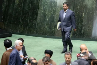 رییس بانک مرکزی در صحن علنی مجلس شورای اسلامی