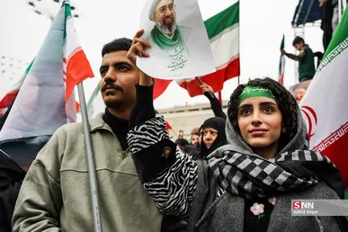 اجتماع مردم مشهد برای بیعت با آیت الله سید مجتبی خامنه ای
