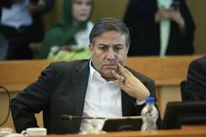 سالاری: پیش از خالی شدن خزانه کشور ساختار&zwnj;های فساد&zwnj;زا را اصلاح کنید