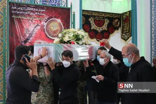 تشییع پیکر شهید مدافع حرم «رضا فرزانه»
