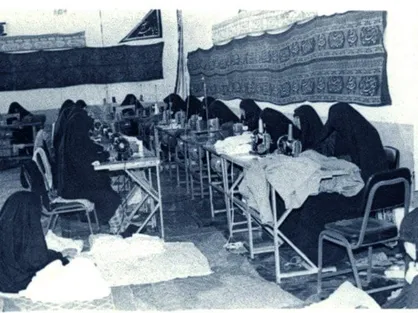 چایخانه سنتی اهواز؛ میزبان رشادت زنان و مادران در پشت جبهه&zwnj;ها /  چرا یادمان مهم دفاع مقدس تبدیل به تالار عروسی شد؟!