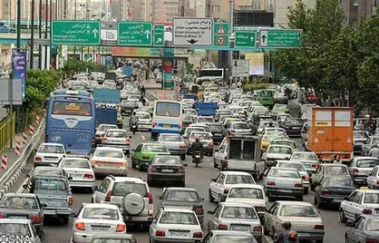 بزرگراه جلال و شرق تهران بدون ترافیک/ نواب همچنان پُرتردد است