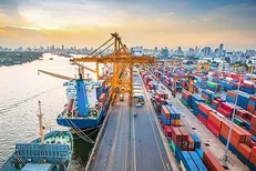پیشنهاد رئیس اتاق بازرگانی تهران به دولت برای کاهش رسوب کالا