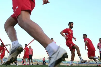 بخشش جرایم انضباطی و مخالفت با جدایی گل&zwnj;محمدی در جلسه هیئت مدیره پرسپولیس