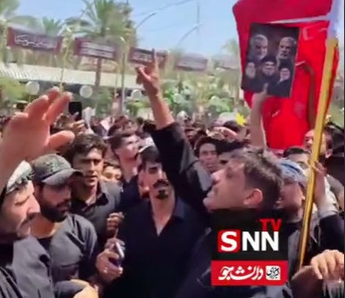 عزاداری با شکوه عراقی‌ها در بین الحرمین چندین ساعت پیش از شروع مراسم وداع با پیکر رهبرانقلاب در کربلای معلی + فیلم