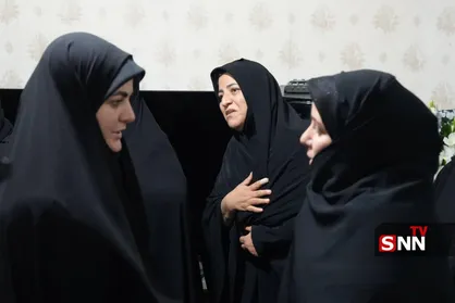 دختر پزشکیان به دیدار خانوادهٔ شهید رحیم&zwnj;پور رفت+تصاویر
