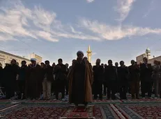 اقامه نماز باران در حرم مطهر رضوی